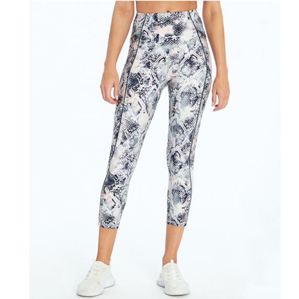 NEW Jessica Simpson Workout Running Leggings XS